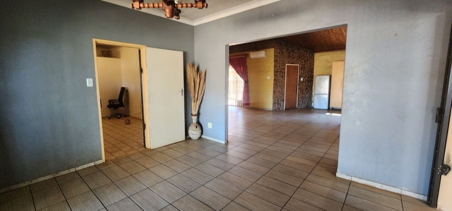 9 Bedroom Property for Sale in Rietfontein A H North West